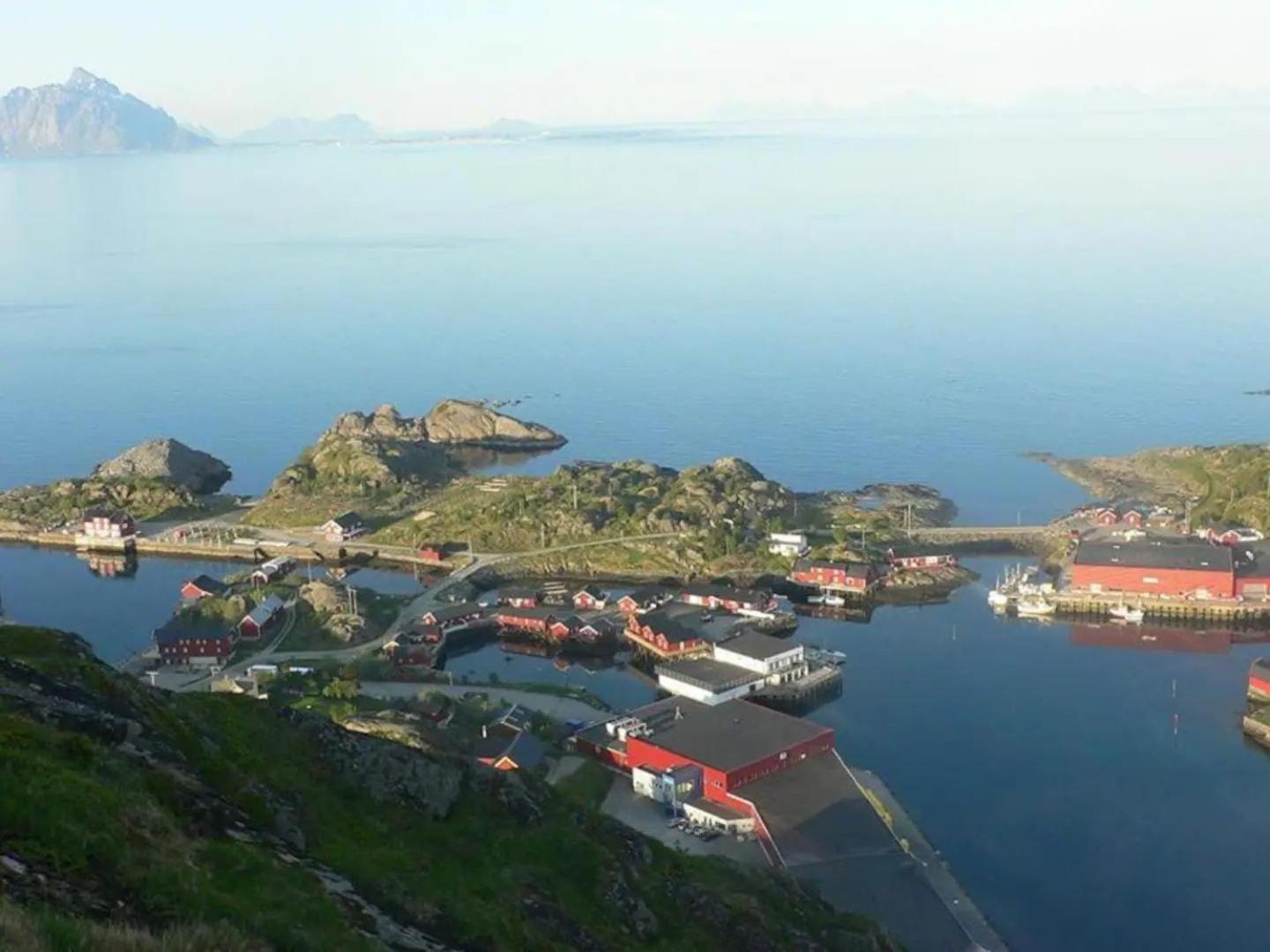 Rindebua * Stamsund
